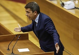 El presidente de la Generalitat, Carlos Mazón, durante el Debate de Política General.