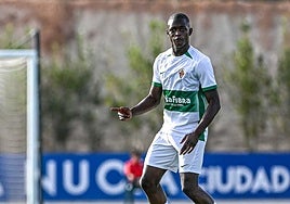 Bakary Traoré, durante un partido de pretemporada del Elche.