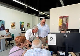 Visita a las oficinas de atención al ciudadano, donde se registran los Bonos Raspeig.