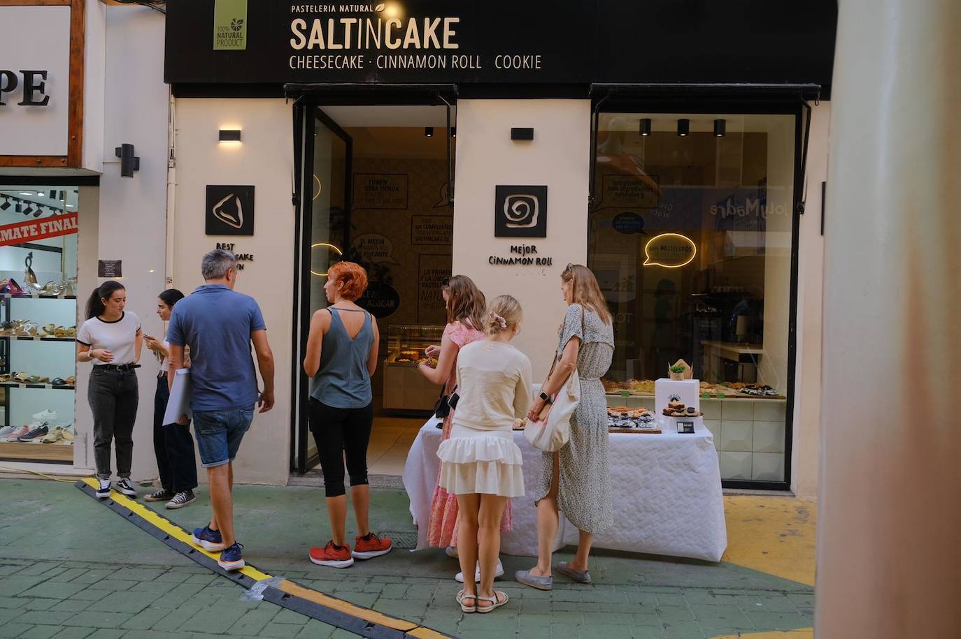 Las calles de Alicante se llenan con un sinfín de actividades