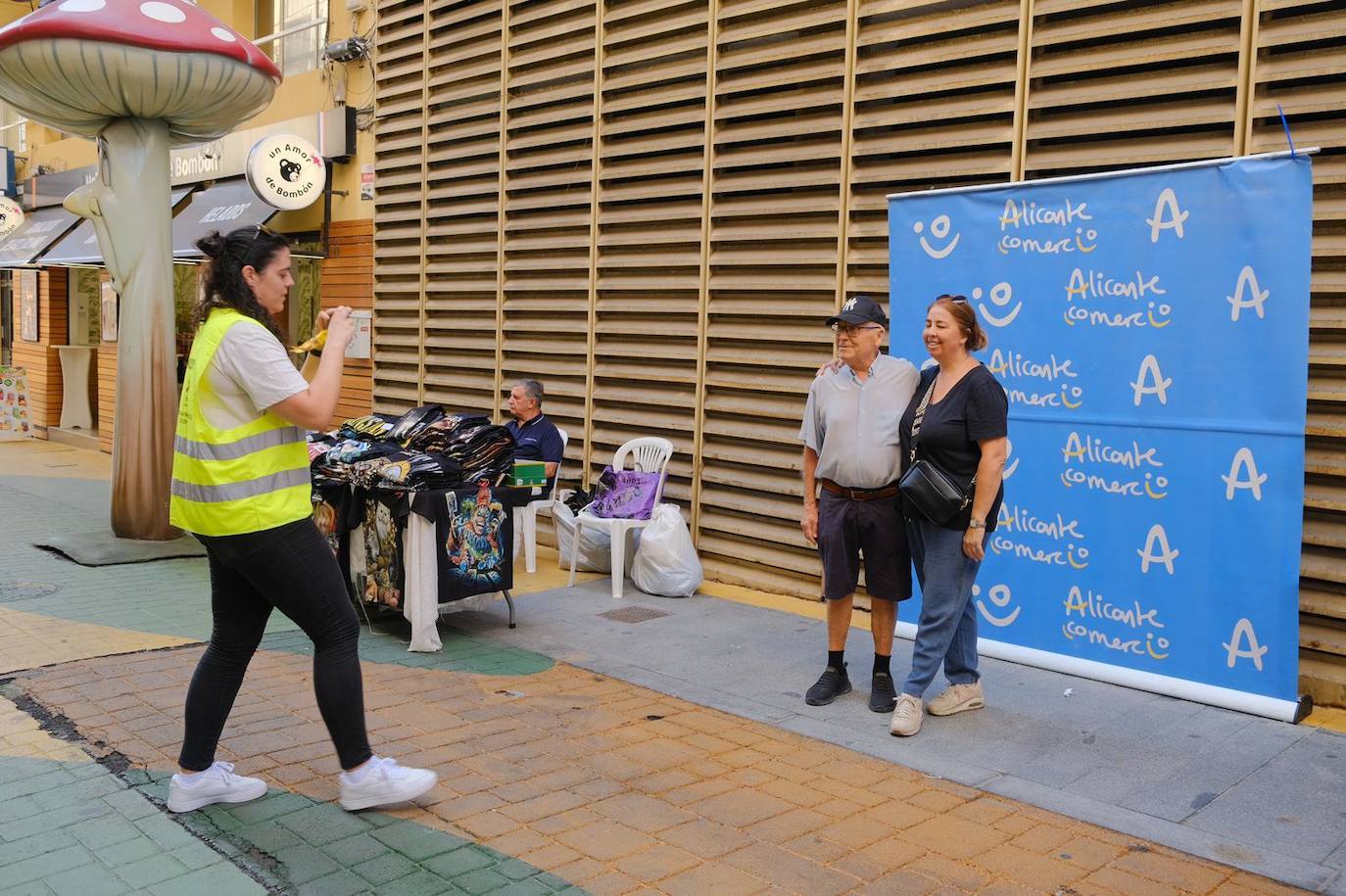 Las calles de Alicante se llenan con un sinfín de actividades