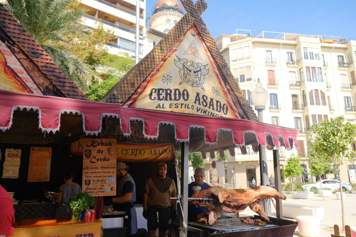 Las calles de Alicante se llenan con un sinfín de actividades