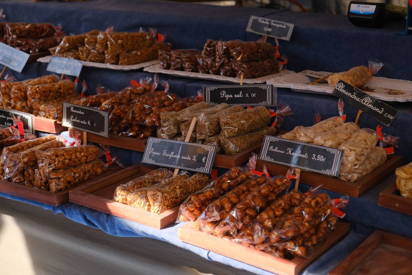 Las calles de Alicante se llenan con un sinfín de actividades