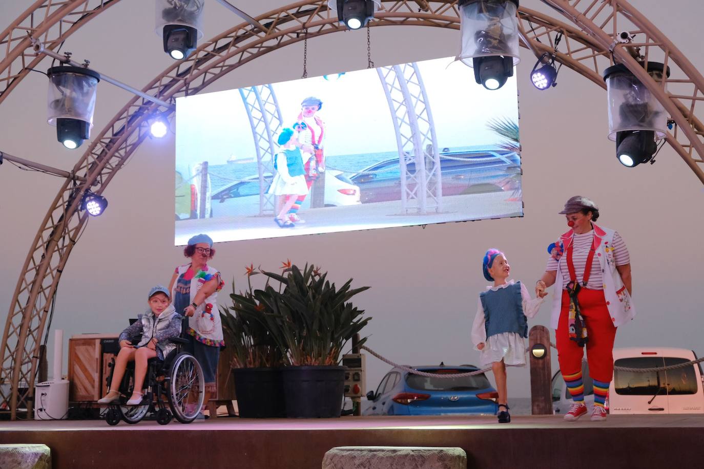 Vestidos con una sonrisa