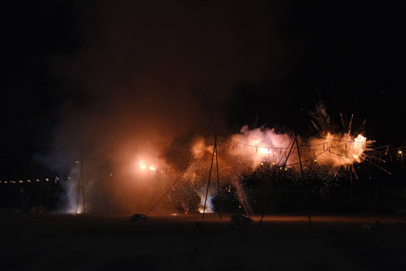 La pólvora retumba en la hoguera Florida Portazgo