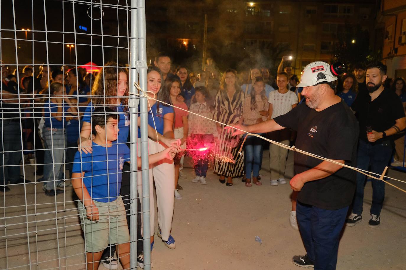 La pólvora retumba en la hoguera Florida Portazgo