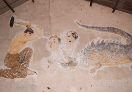 Imágenes del mural encontrado en una fábrica de la localidad.