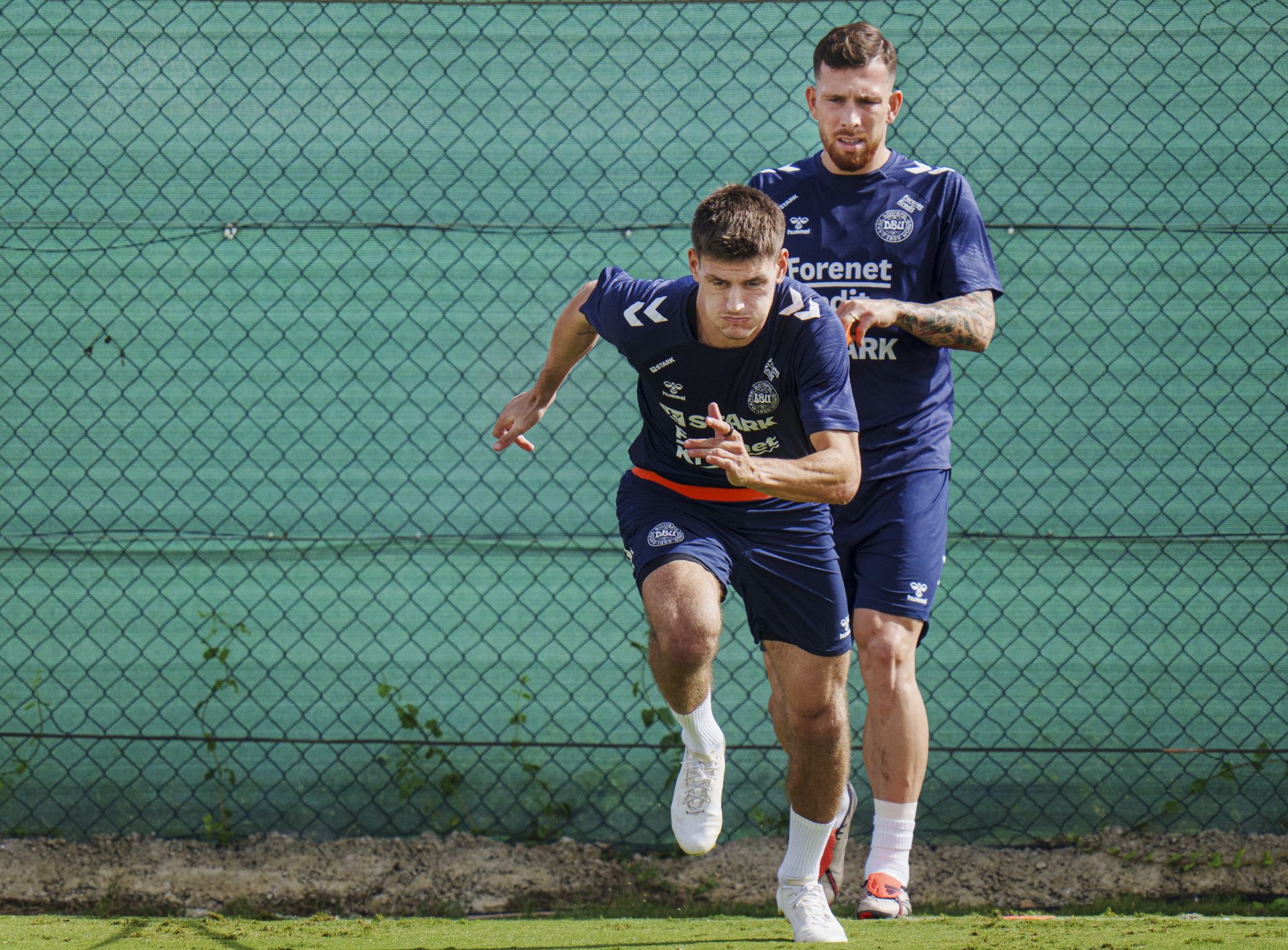 Dinamarca entrena en un pueblo de Alicante antes de enfrentarse a España
