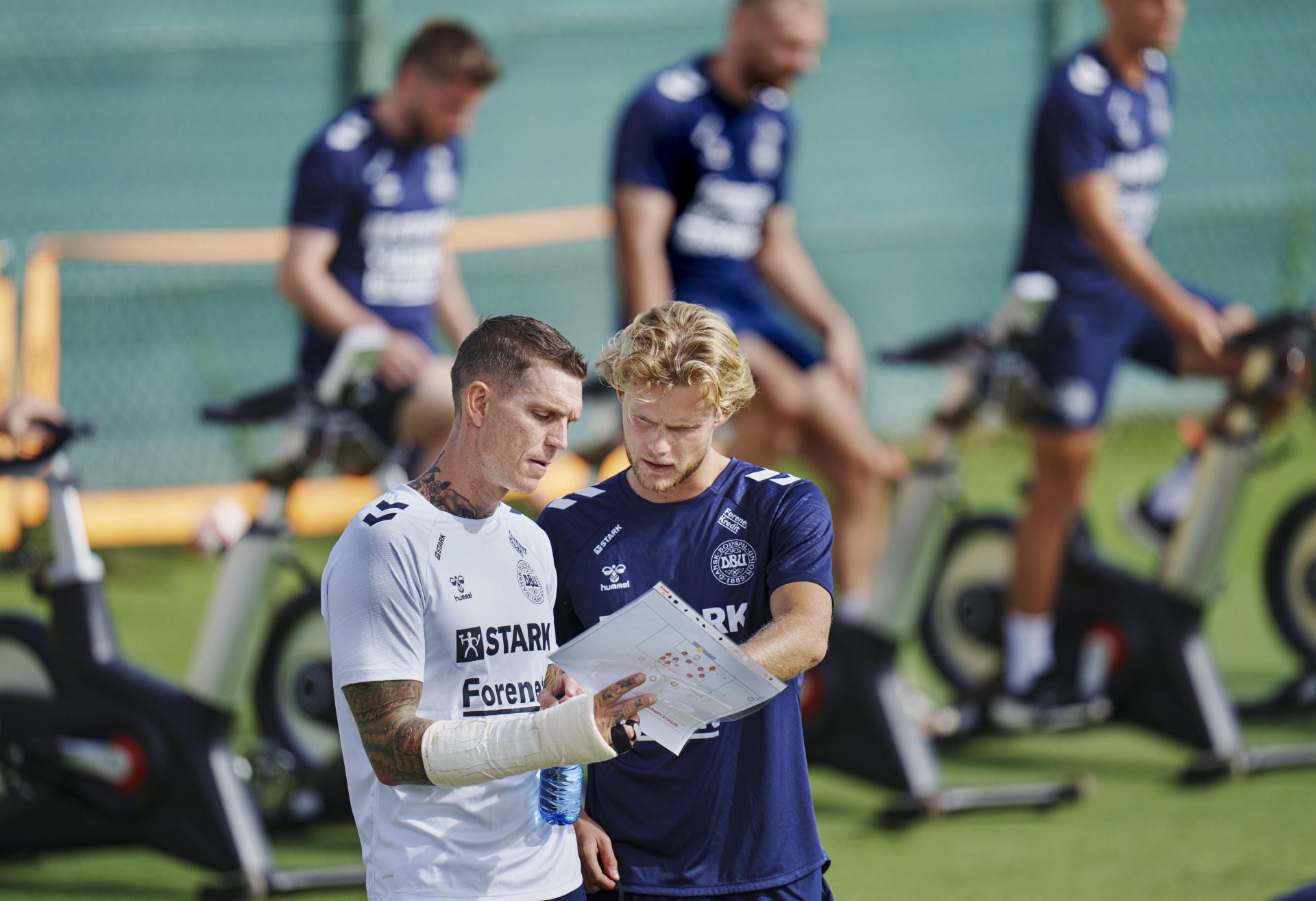 Dinamarca entrena en un pueblo de Alicante antes de enfrentarse a España