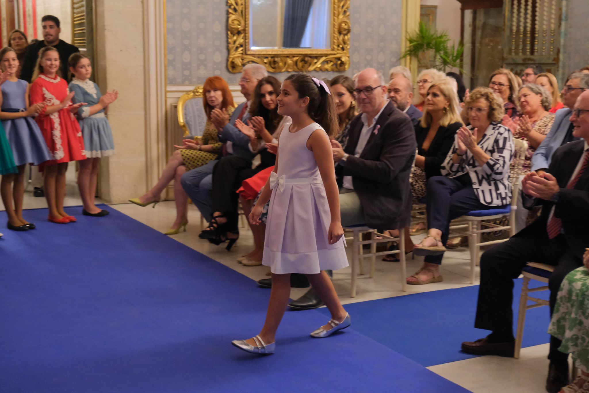 La recepción de las candidatas a reinas de la Fafba, en imágenes