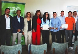 Imagen de los premiados en el acto celebrado en el restaurante Finca Santa Luzia.