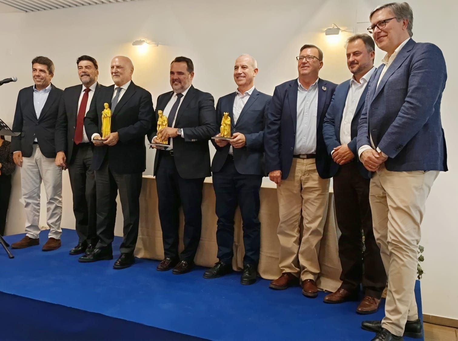 Imagen principal - Estos serán los Reyes Magos de Alicante 2025 