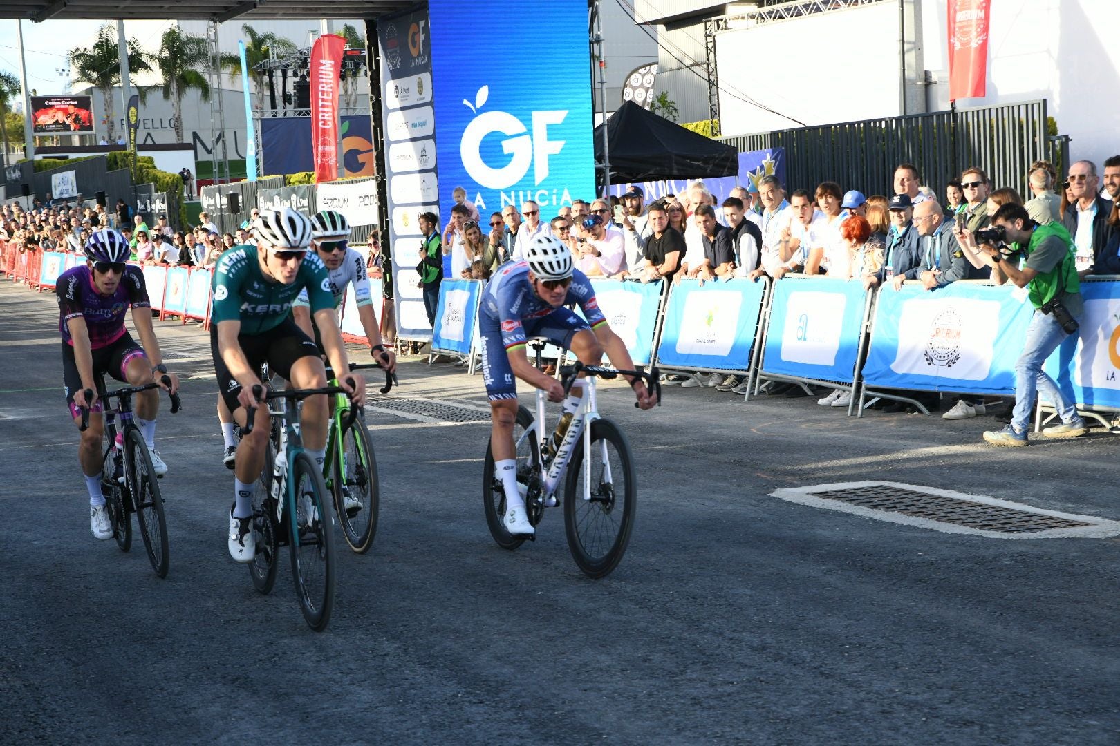 La fiesta del ciclismo en La Nucía
