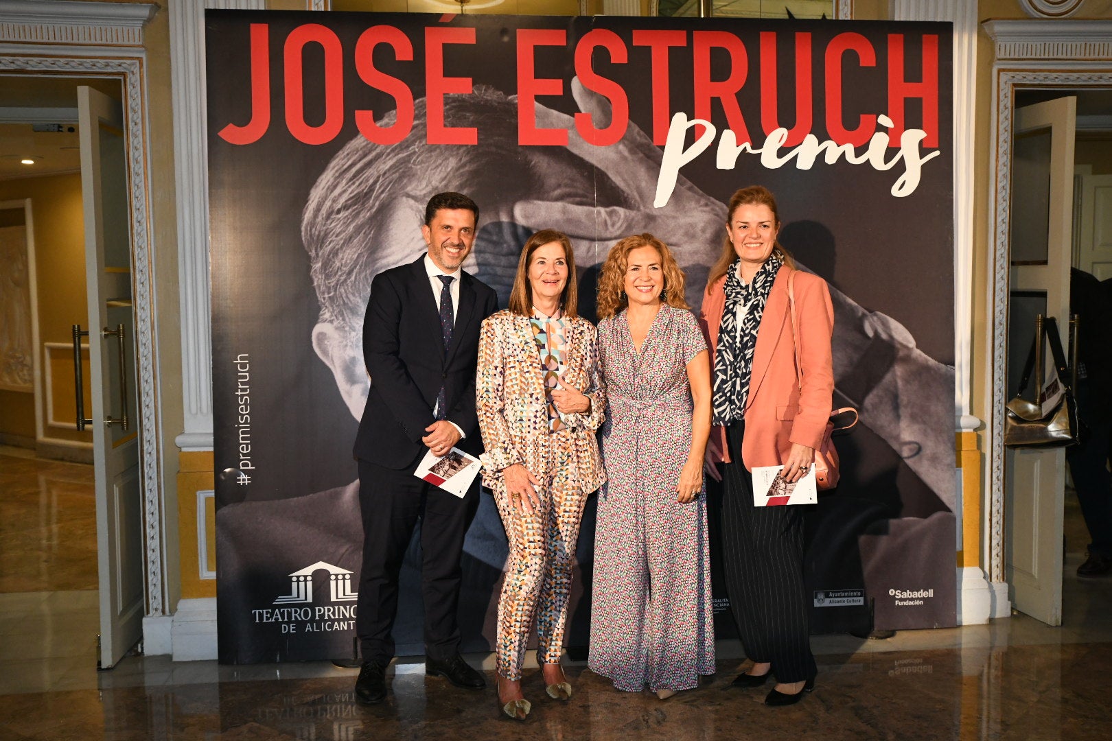 Los premios José Estruch de Alicante, foto a foto