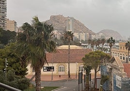 Alicante ha registrado fuertes rachas de viento este martes.