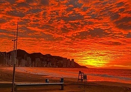 Amanecer en Bnidorm.