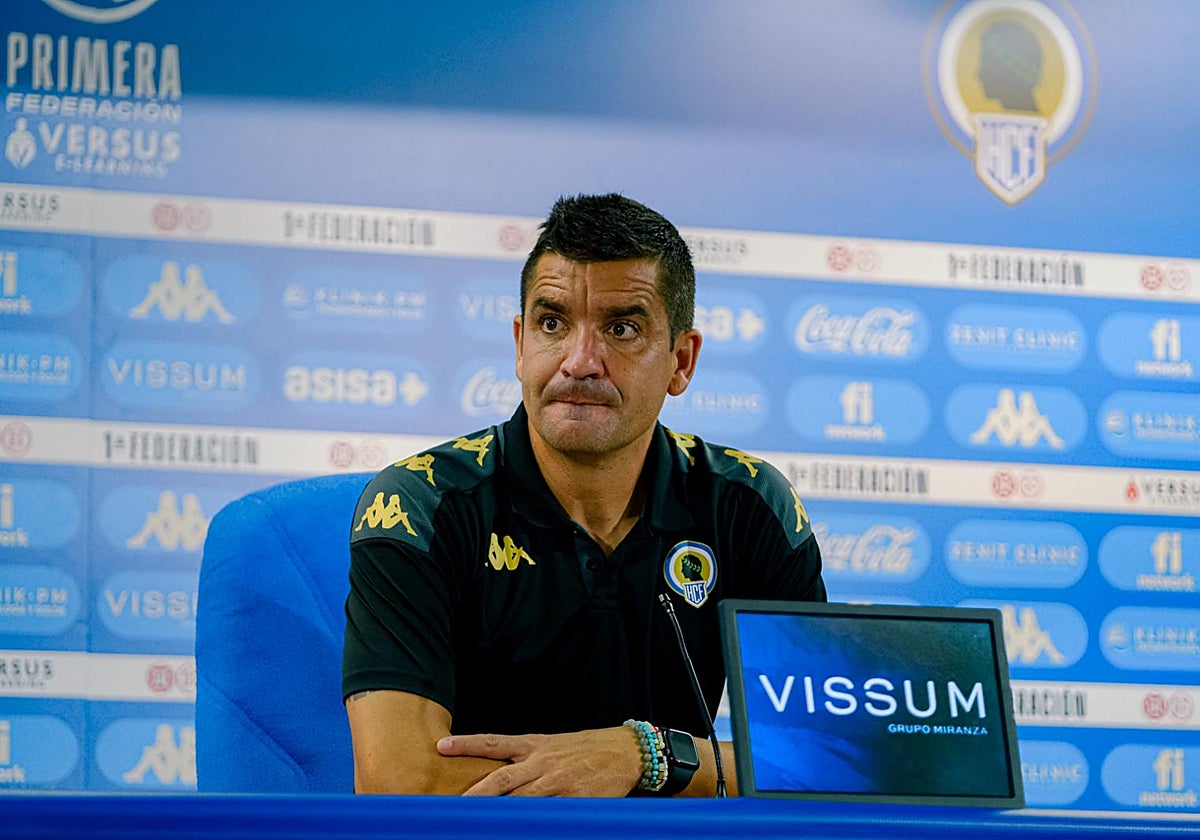 Rubén Torrecilla, en la sala de prensa del Rico Pérez.