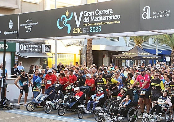 Salida de la Gran Carrera Mediterráneo la pasada edición.