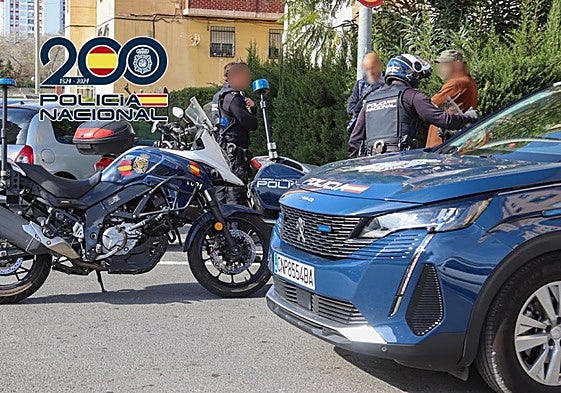 Imagen de archivo de agentes de la Policía Nacional en la Zona Norte de Alicante.