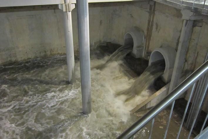 Imagen principal - Elche aprueba construir un tanque de tormentas en Arenales del Sol para prevenir inundaciones