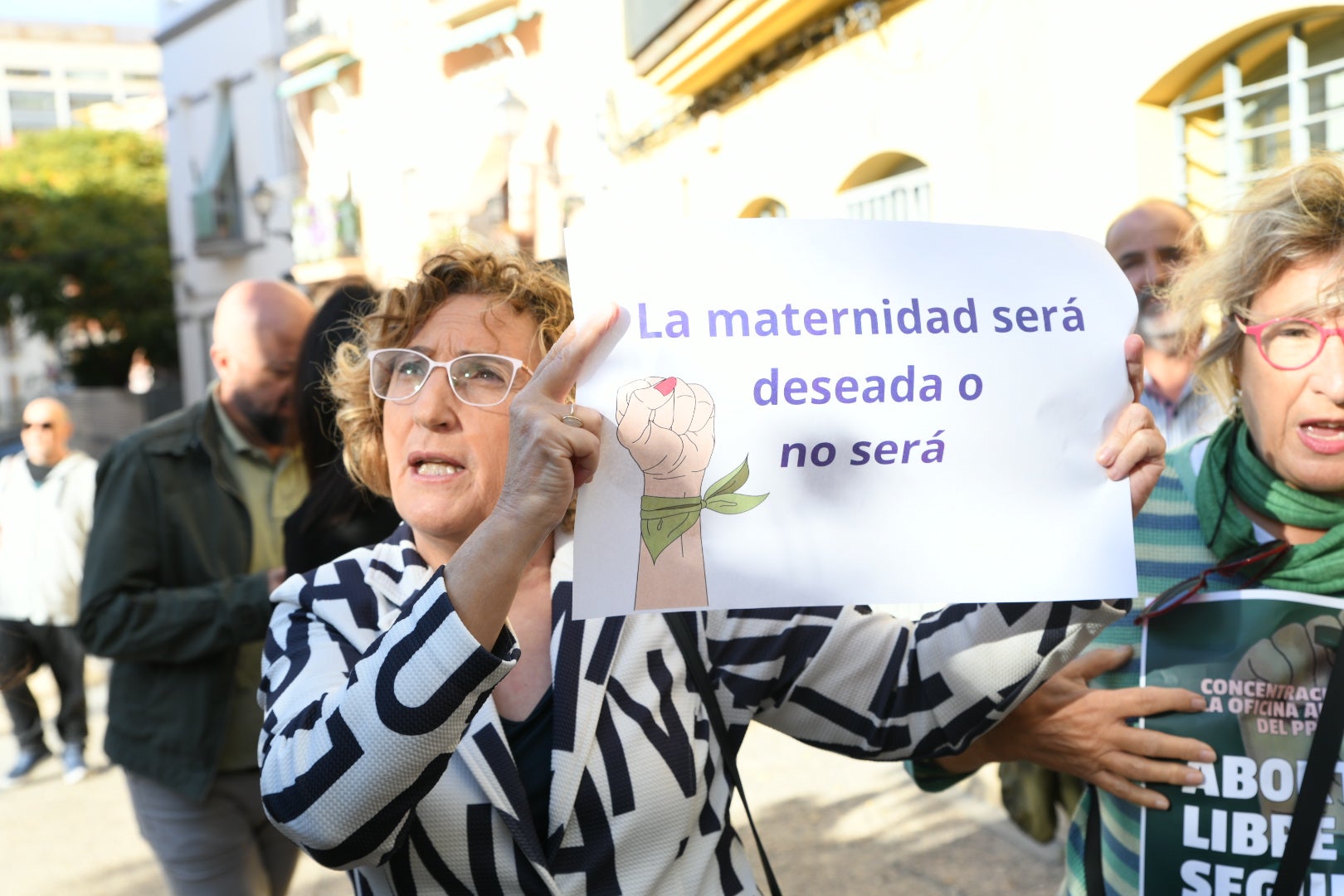 Protesta contra la oficina «antiaborto» de Alicante