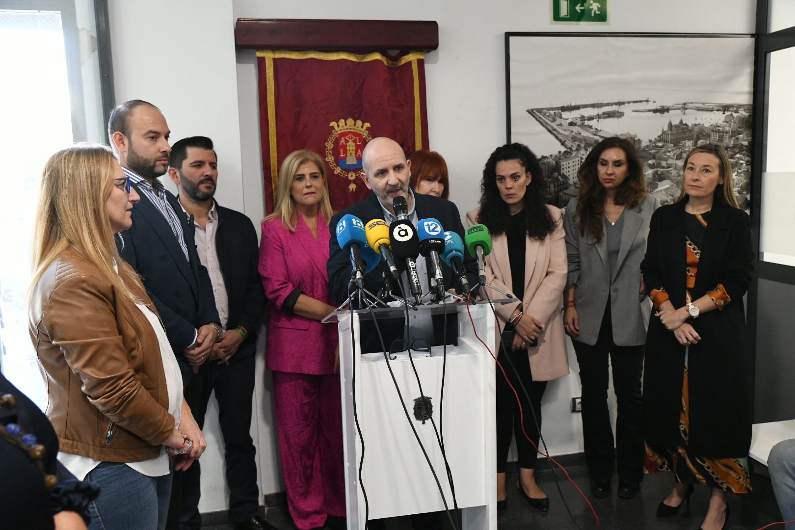 Protesta contra la oficina «antiaborto» de Alicante