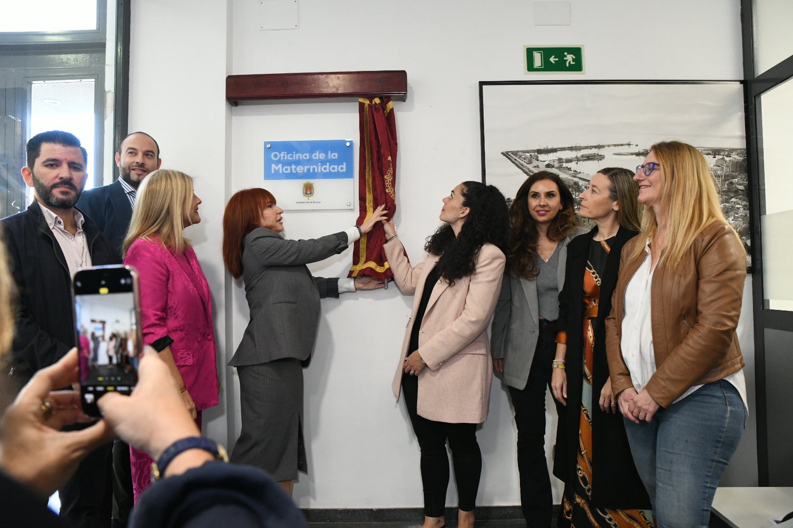 Protesta contra la oficina «antiaborto» de Alicante
