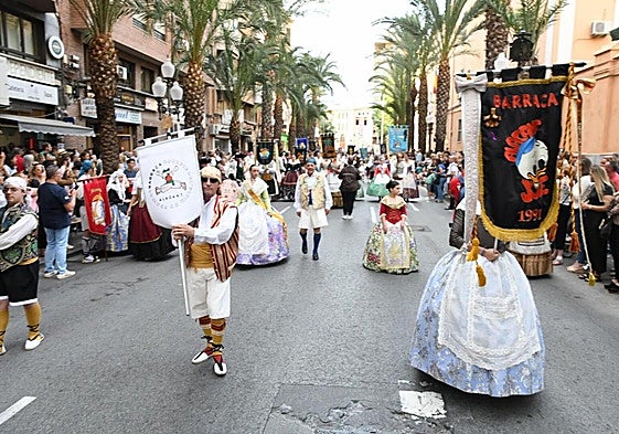 Desfile del pregón de las Hogueras de Alicante.