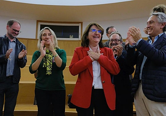 La rectora electa, Amparo Navarro.