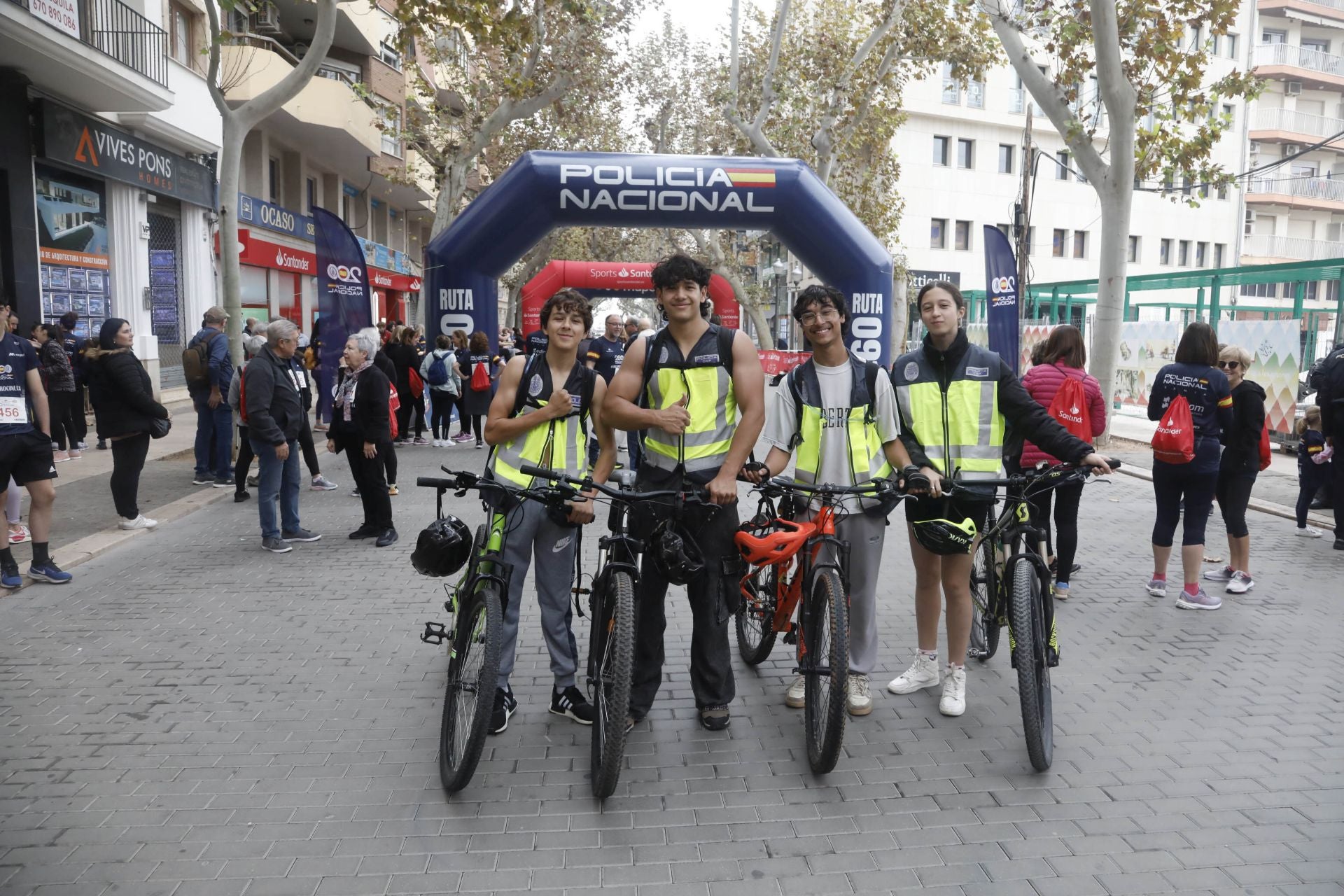 Búscate en la carrera solidaria &#039;Ruta 091&#039; organizada por la Policía Nacional de Dénia