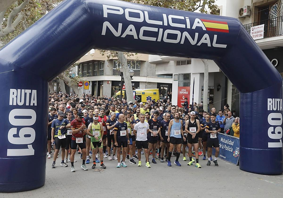 Búscate en la carrera solidaria &#039;Ruta 091&#039; organizada por la Policía Nacional de Dénia