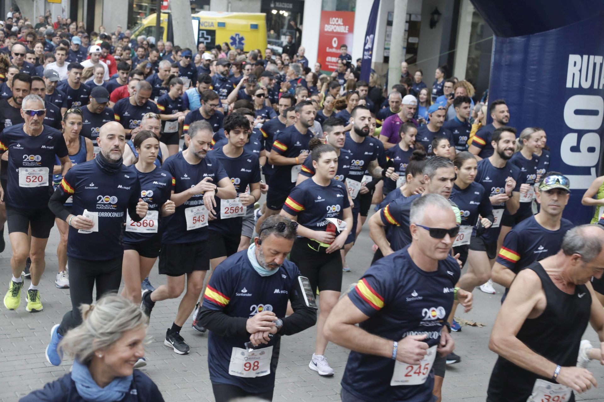 Búscate en la carrera solidaria &#039;Ruta 091&#039; organizada por la Policía Nacional de Dénia