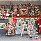 La 'Dulce Navidad' llega al escaparate más espectacular de Alicante
