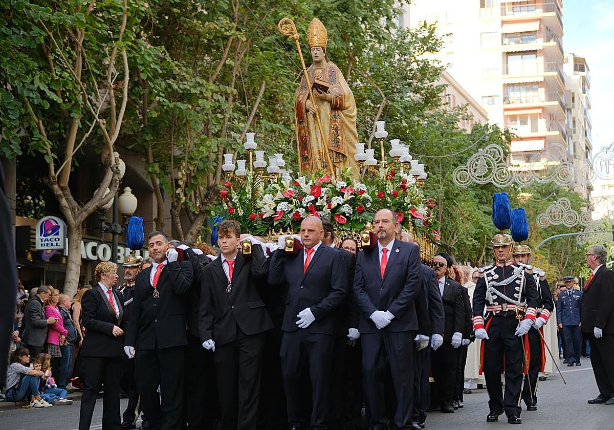 Alicante honra a San Nicolás