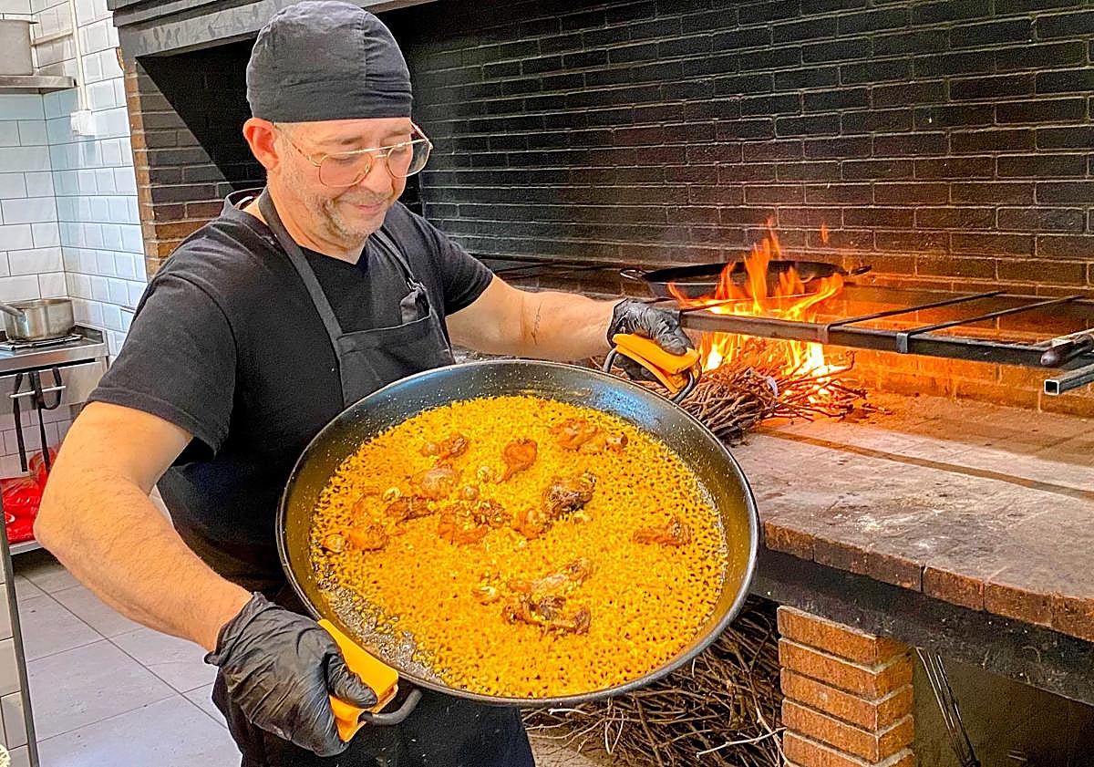 Imagen principal - Varios platos de la cocina de la Llar Arrós i Brases