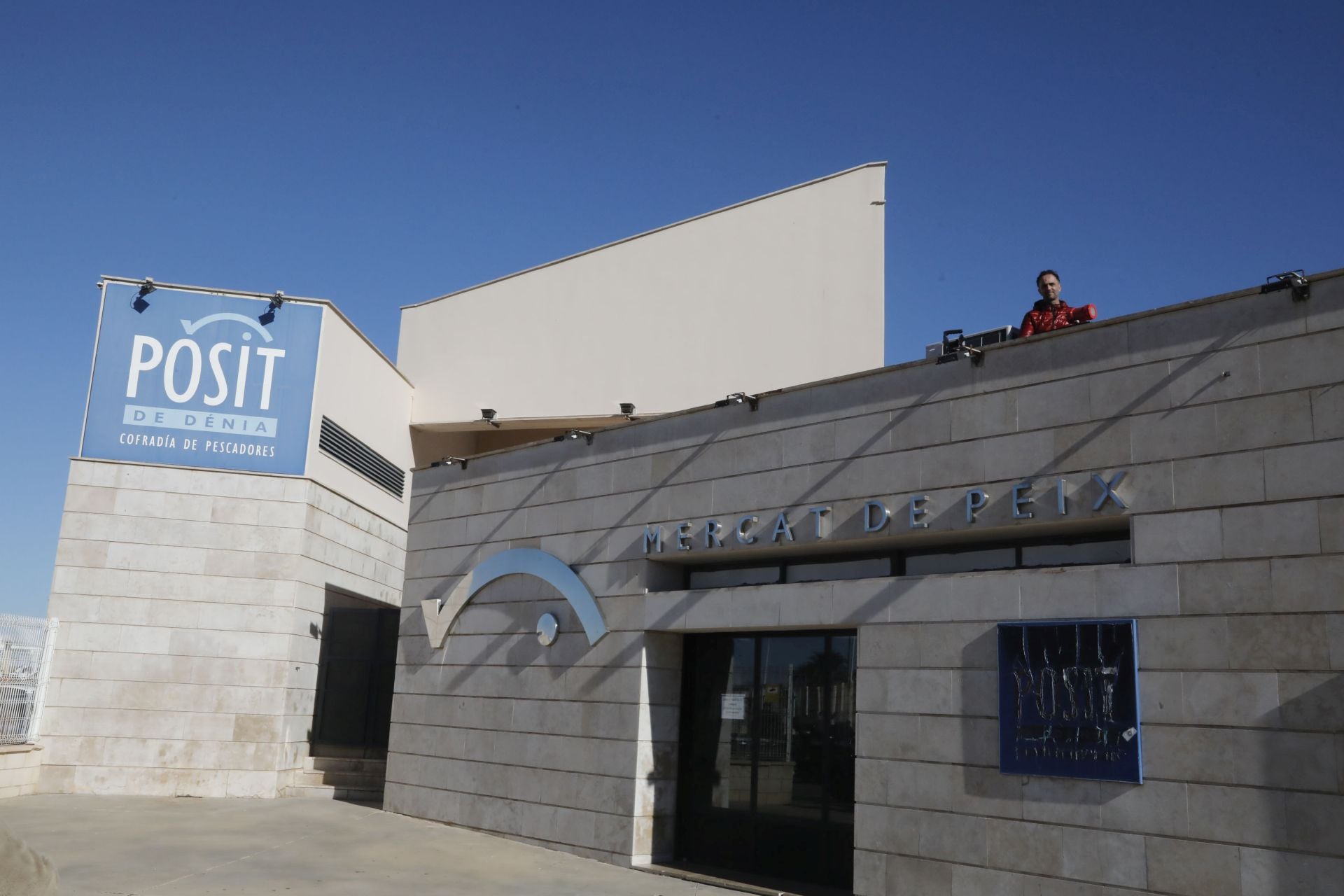 Los puertos pesqueros de Alicante se unen contra el hachazo a los días para faenar