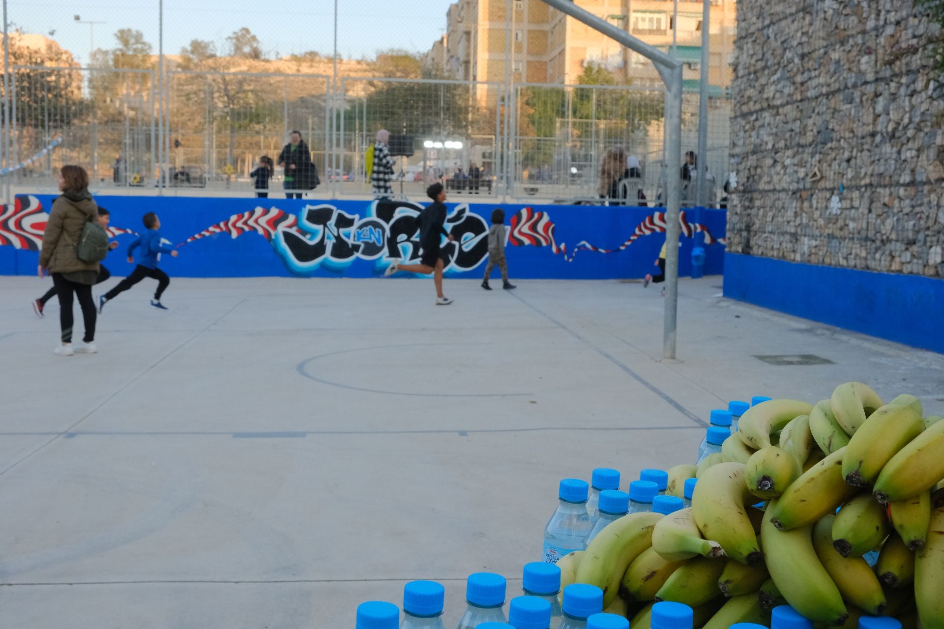 Jornada de juegos infantiles &#039;Pasos que conectan&#039; en Colonia Requena