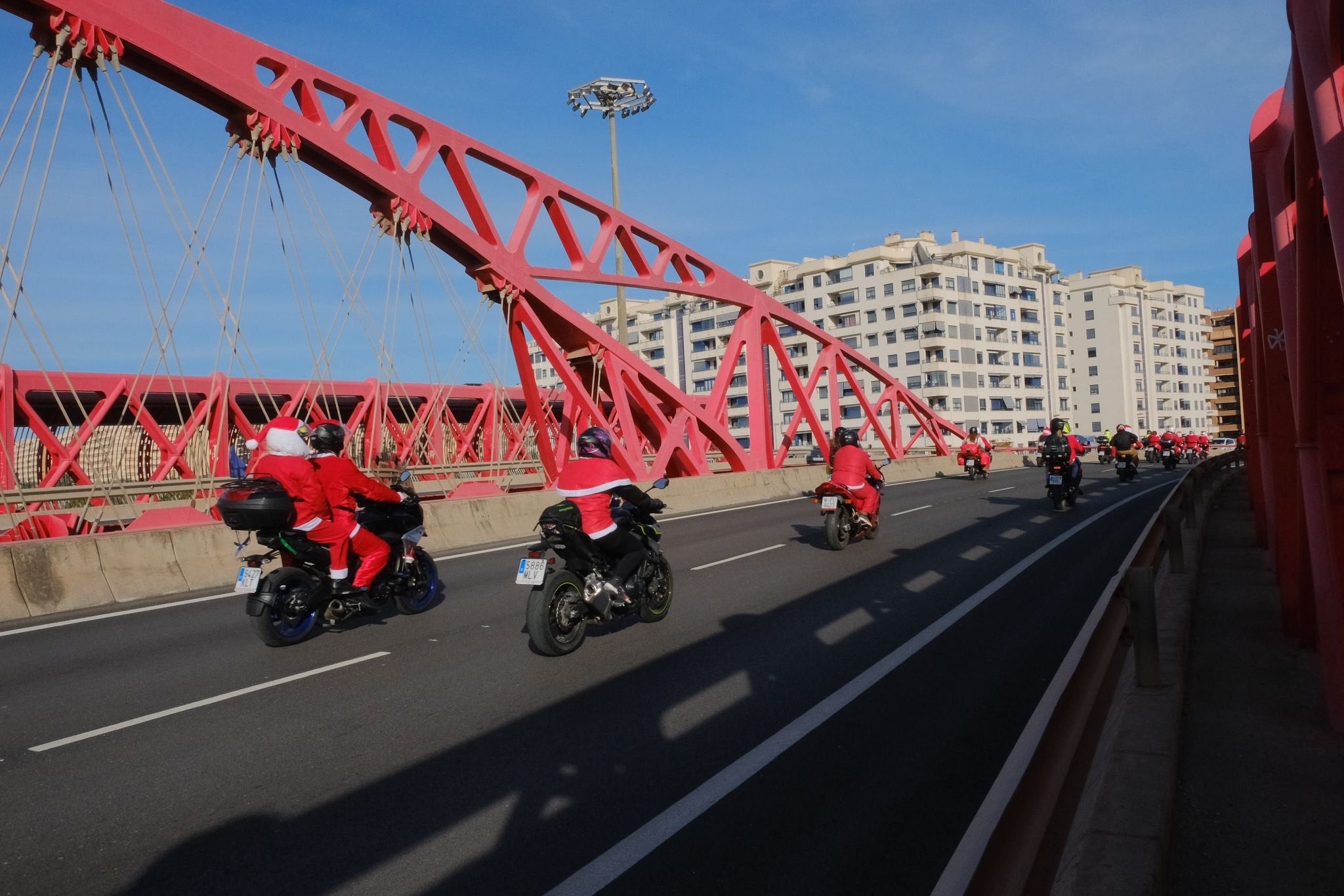 Las imágenes de la &#039;Papanoelada&#039; en Alicante
