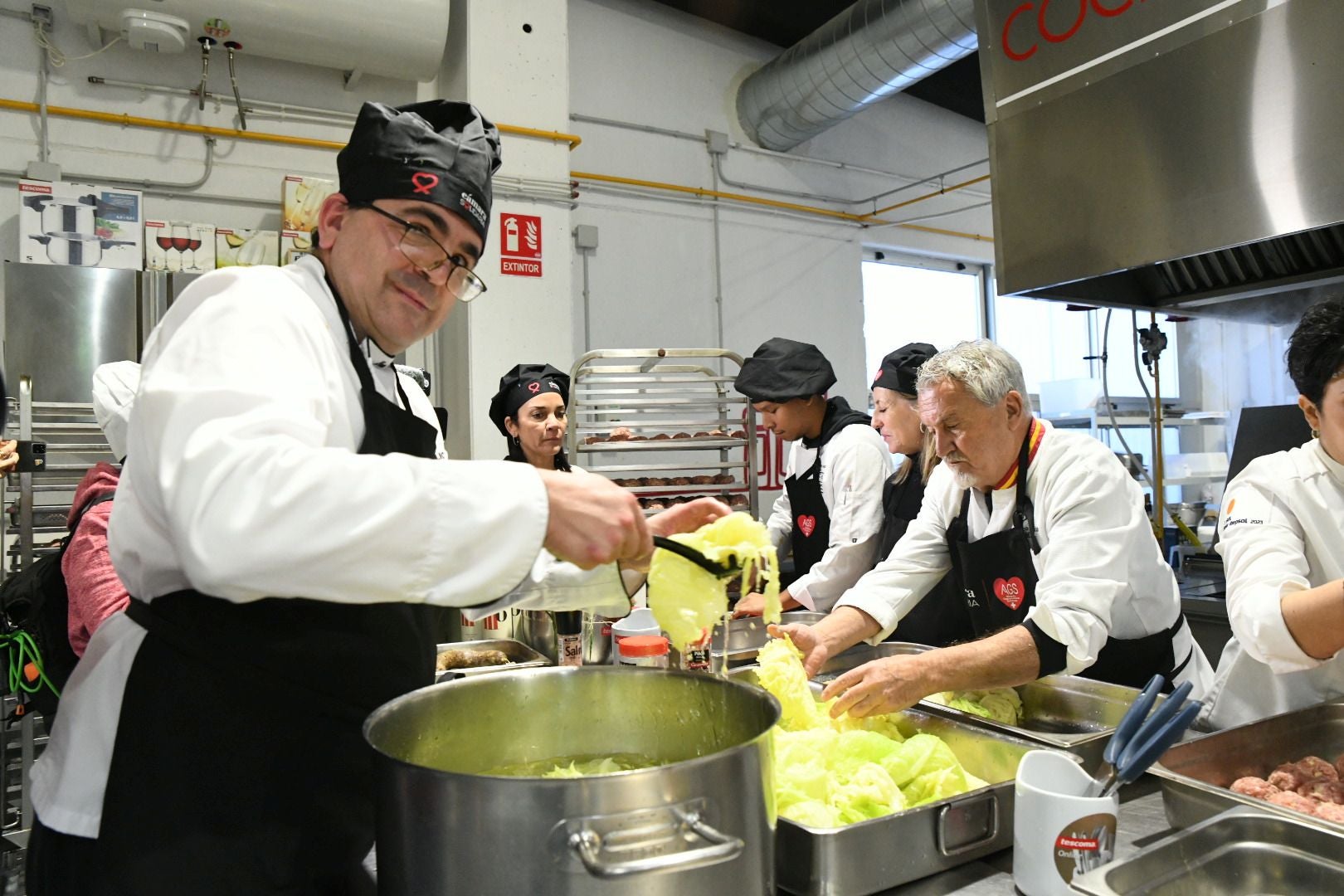 Imagen secundaria 2 - Las cocinas de AGS a pleno rendimiento. 