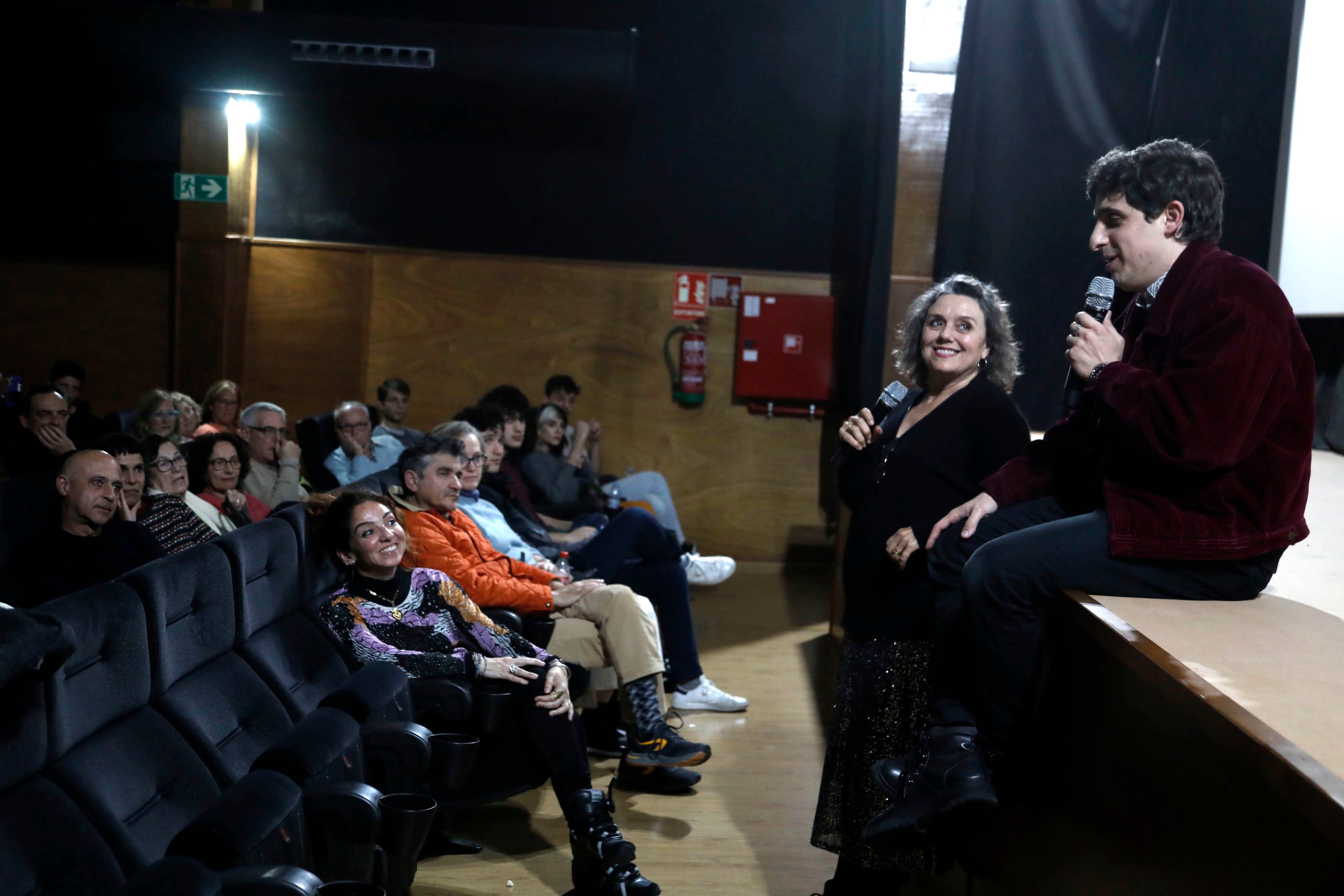 Óscar Lasarte emociona a Xábia en la presentación de &#039;¿Es el Enemigo? La película de Gila&#039;