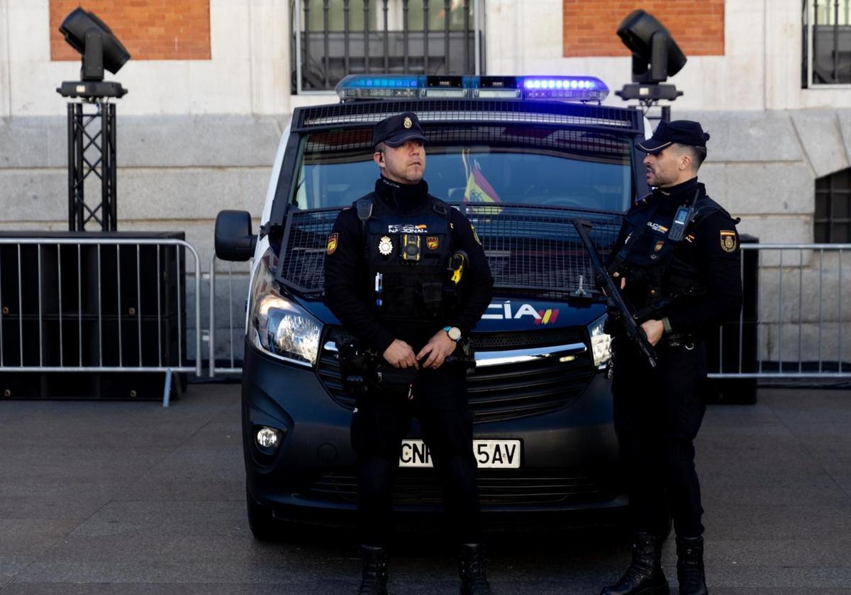 Agentes de la Policía Nacional, en el dispositivo especial.