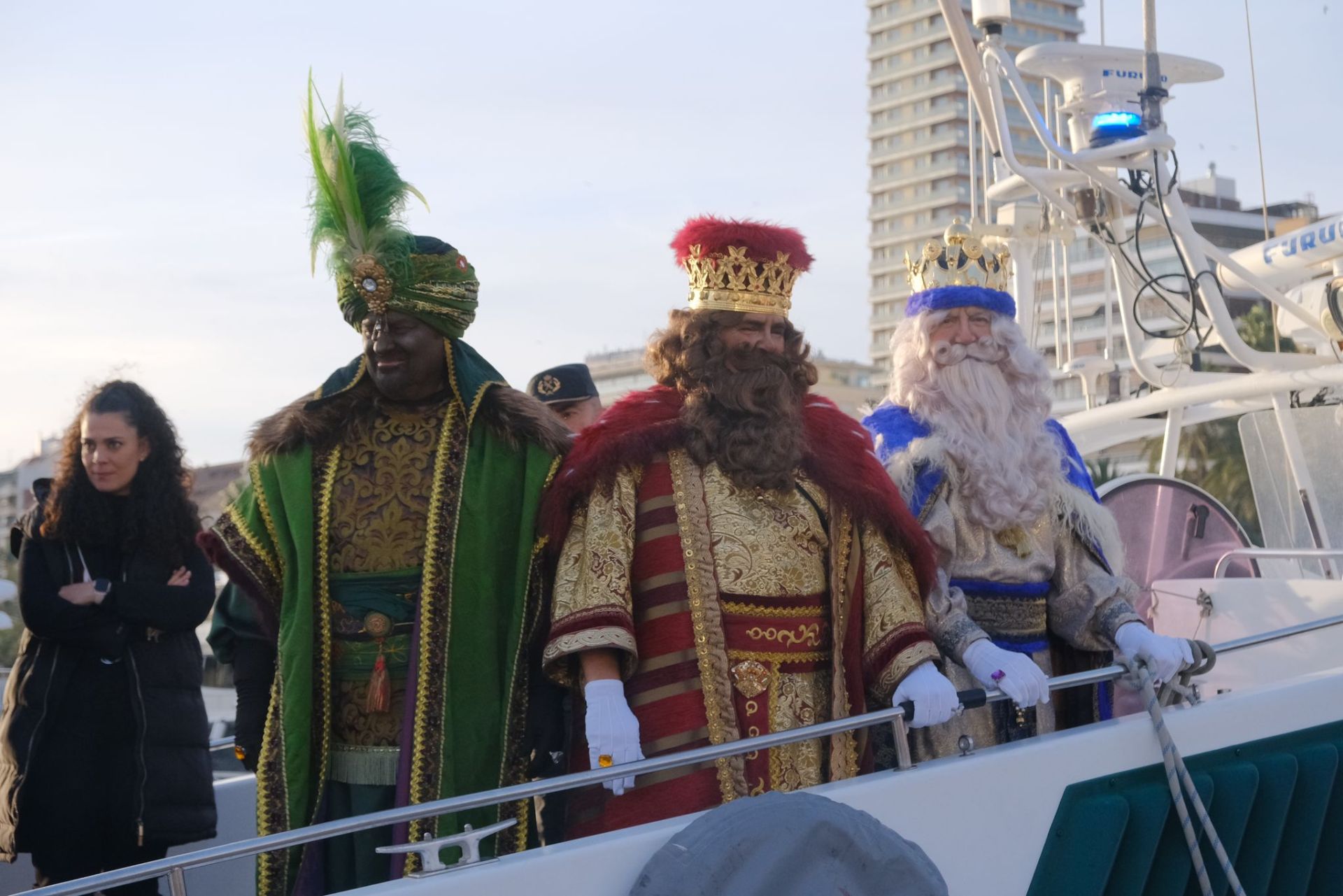 Los Reyes Magos desembarcan en el Puerto de Alicante