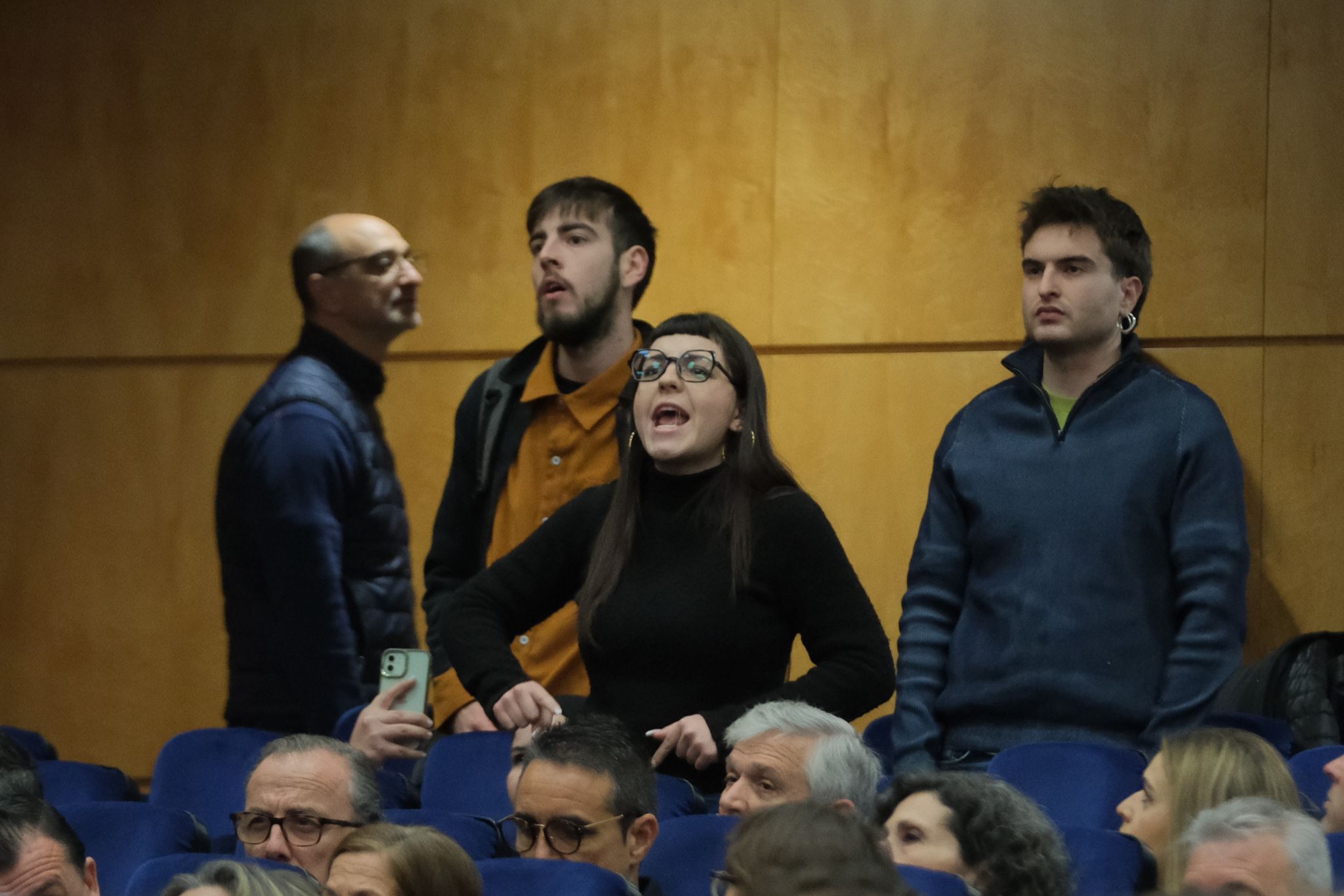 La investidura de Amparo Navarro como rectora de la UA, en imágenes