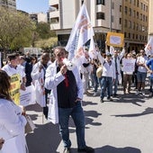 The incompatibility with private practice promoted by Health angers Alicante doctors