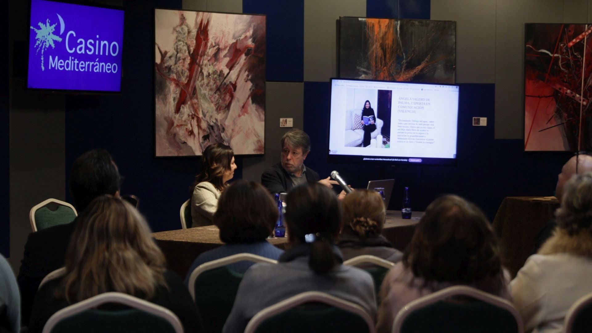 Vicente Climent presenta &#039;Debajo del agua&#039; en Alicante