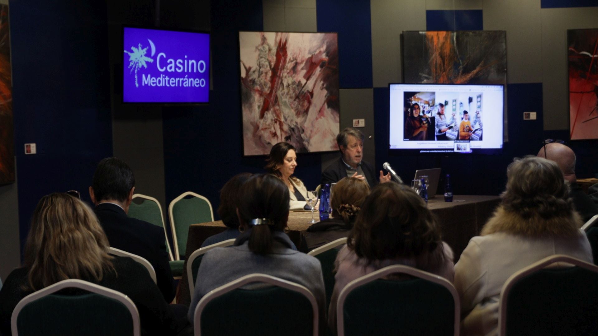 Vicente Climent presenta &#039;Debajo del agua&#039; en Alicante