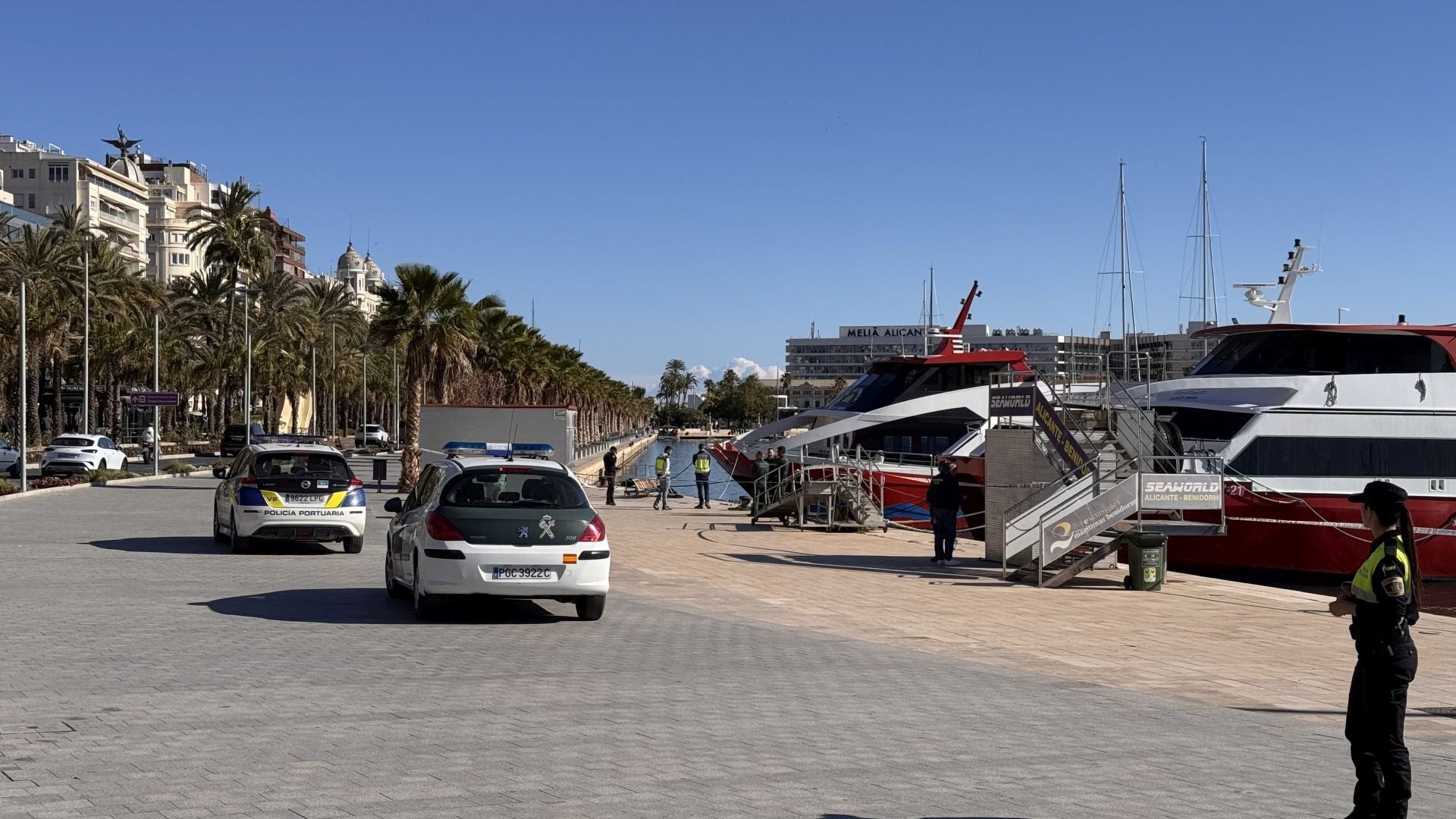 Dispositivo especial por el hallazgo de un cadáver en el puerto de Alicante