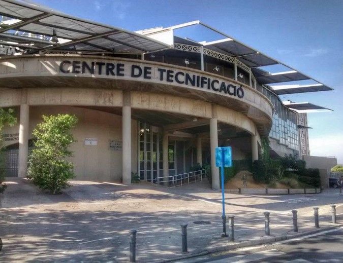 Facade of the technification centre.