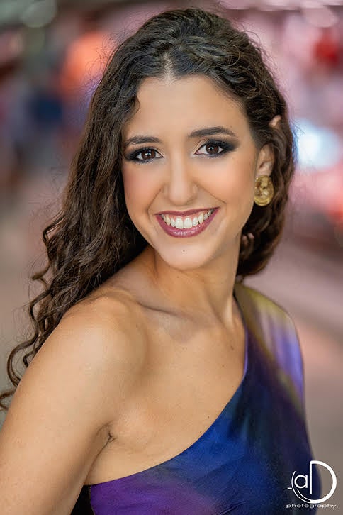 María Aragón Llabata, candidate from Barrio Obrero.