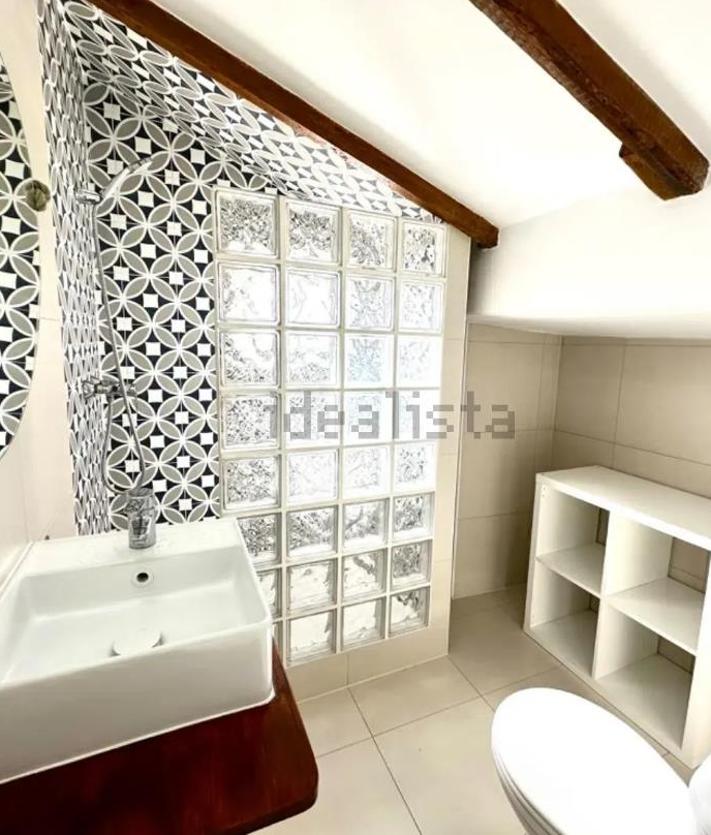 Imagen secundaria 2 - This is the cheapest penthouse in the centre of Alicante